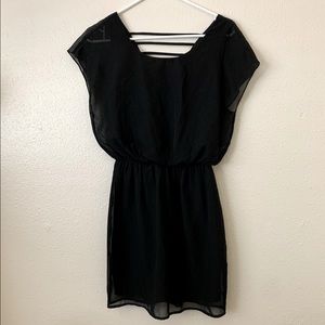 🌸 City Triangles Dress: Small